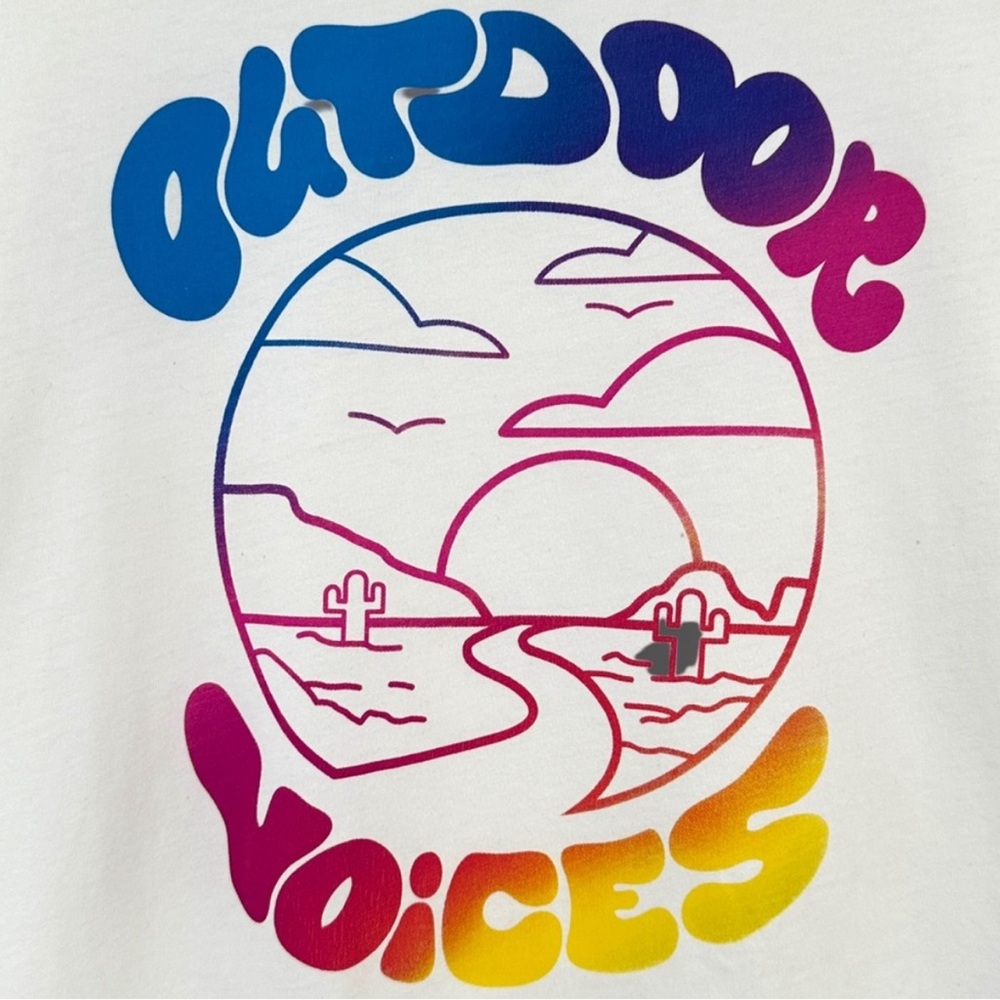 Outdoor Voices White Limited Edition 70s Psychedelic Print T-Shirt - size Small